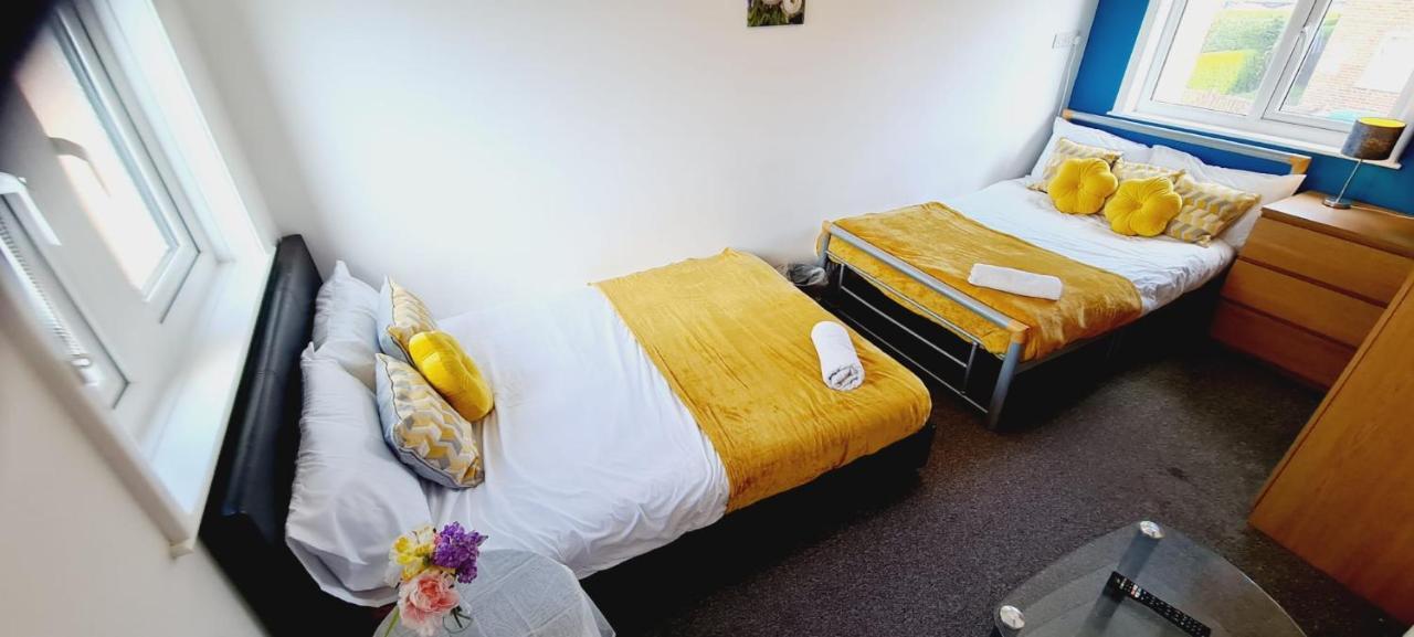 Browning House Bedrooms I Long Or Short Stay I Special Rate Available Derby Esterno foto